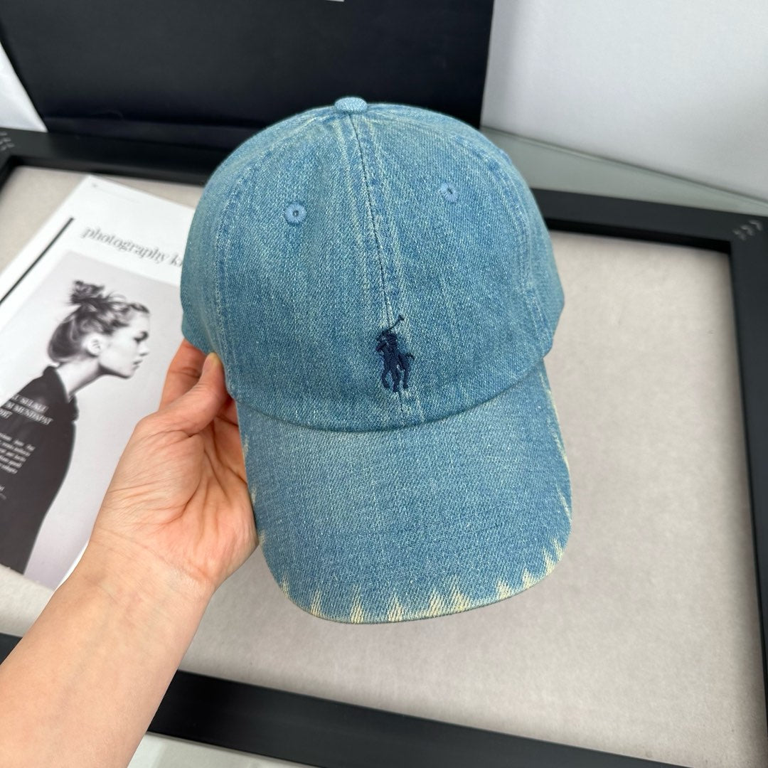 hat/ model: T5