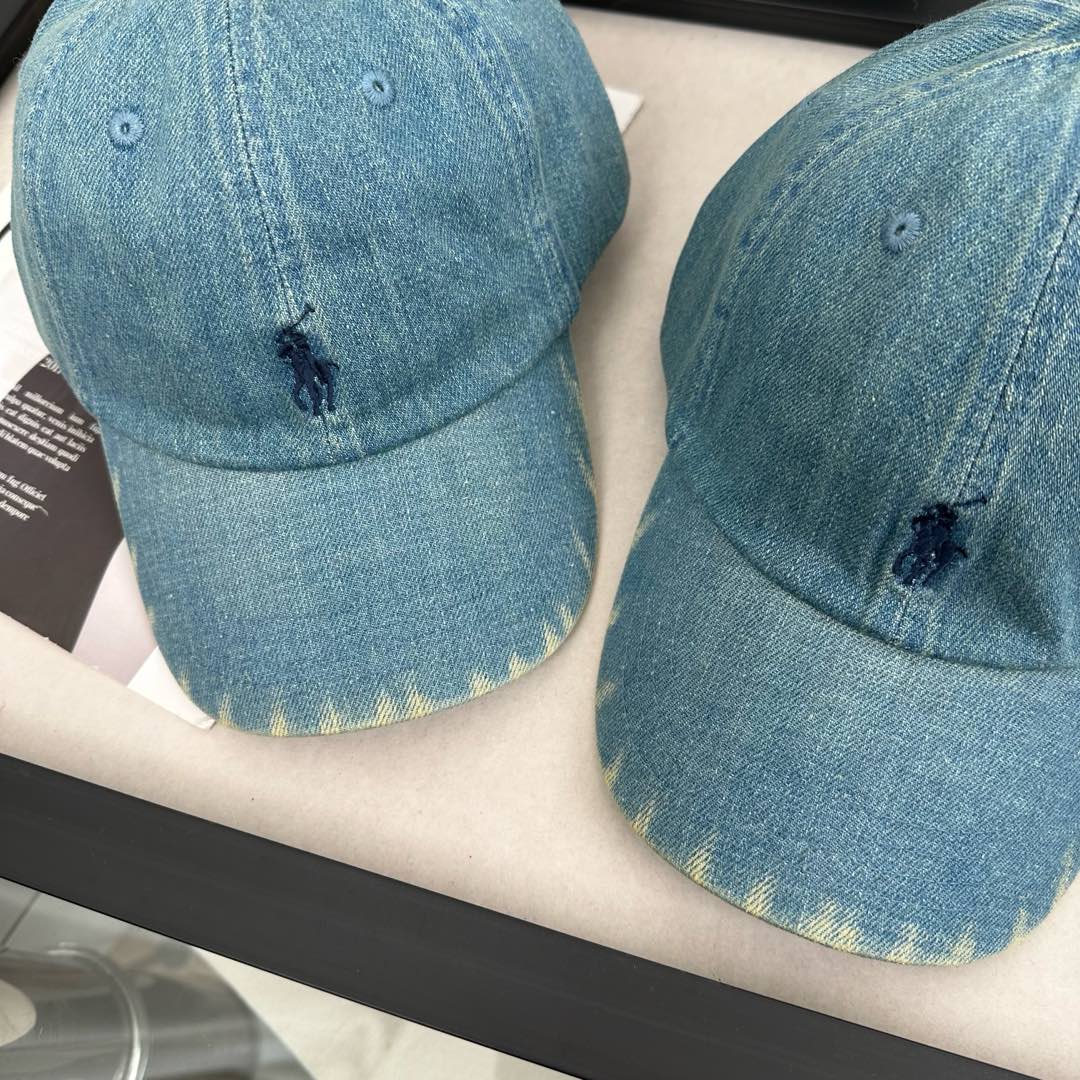 hat/ model: T5