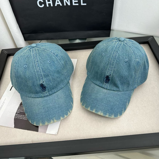 hat/ model: T5
