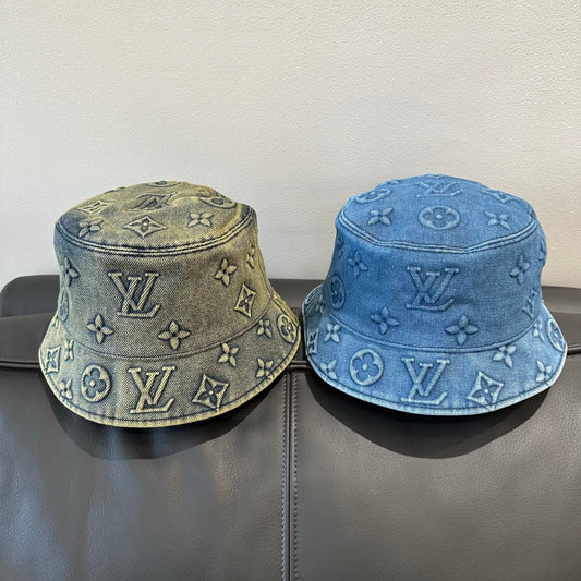 hat/ model: T34