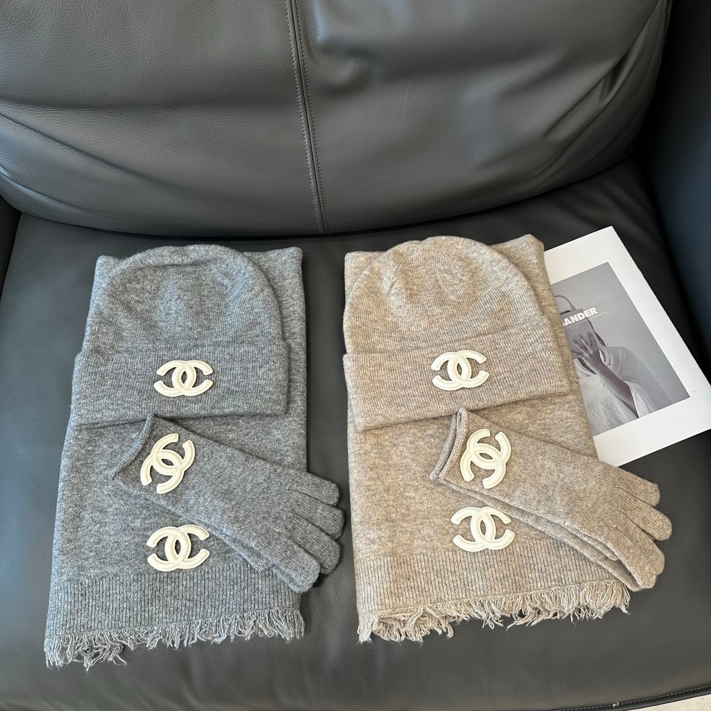 Three-piece set/model: T63