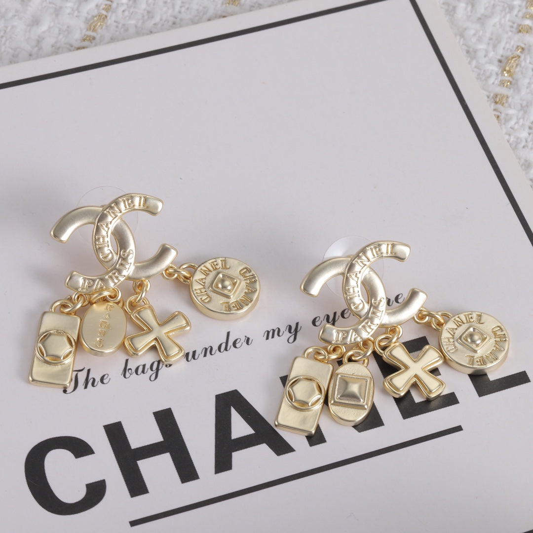 jewelry/earrings/model:H83