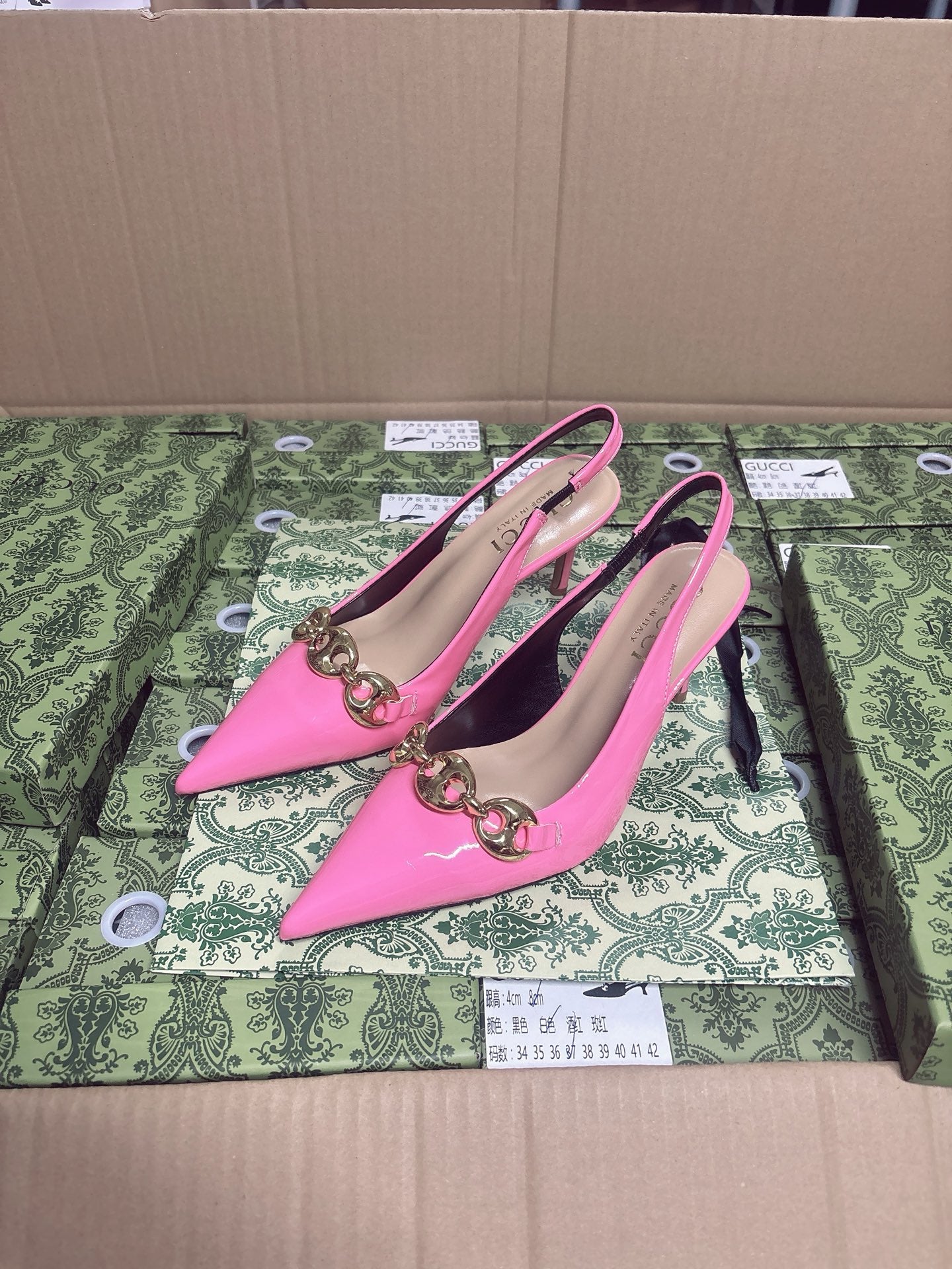 Shoes/model:X101