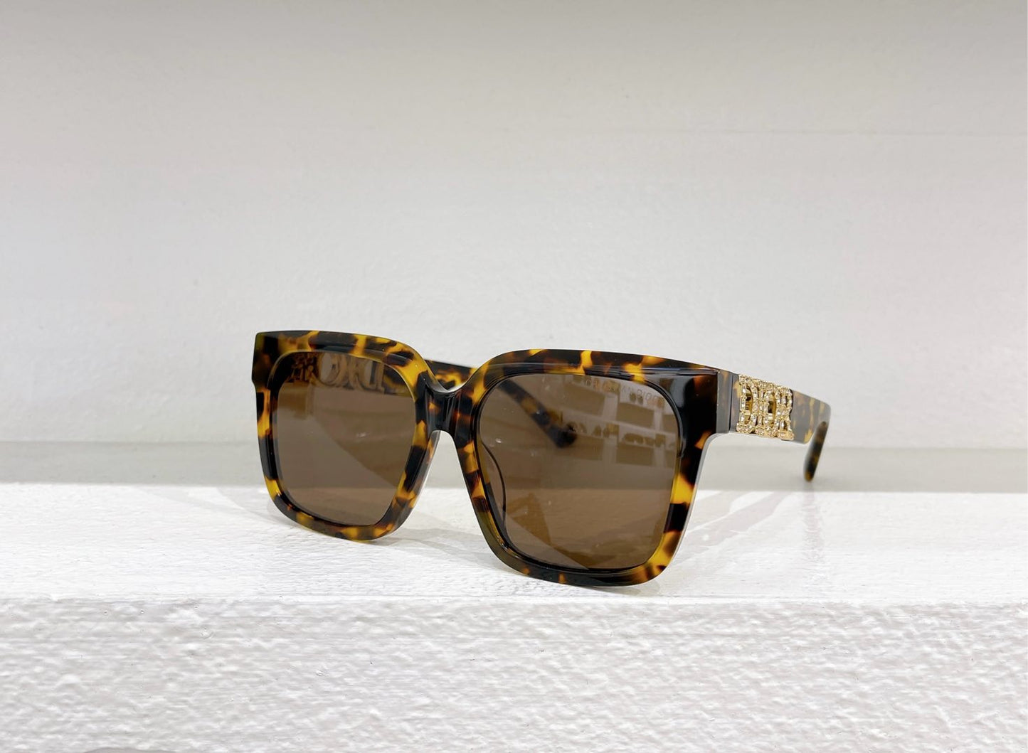 sunglasses/Quality: 5A/Model:CD8603