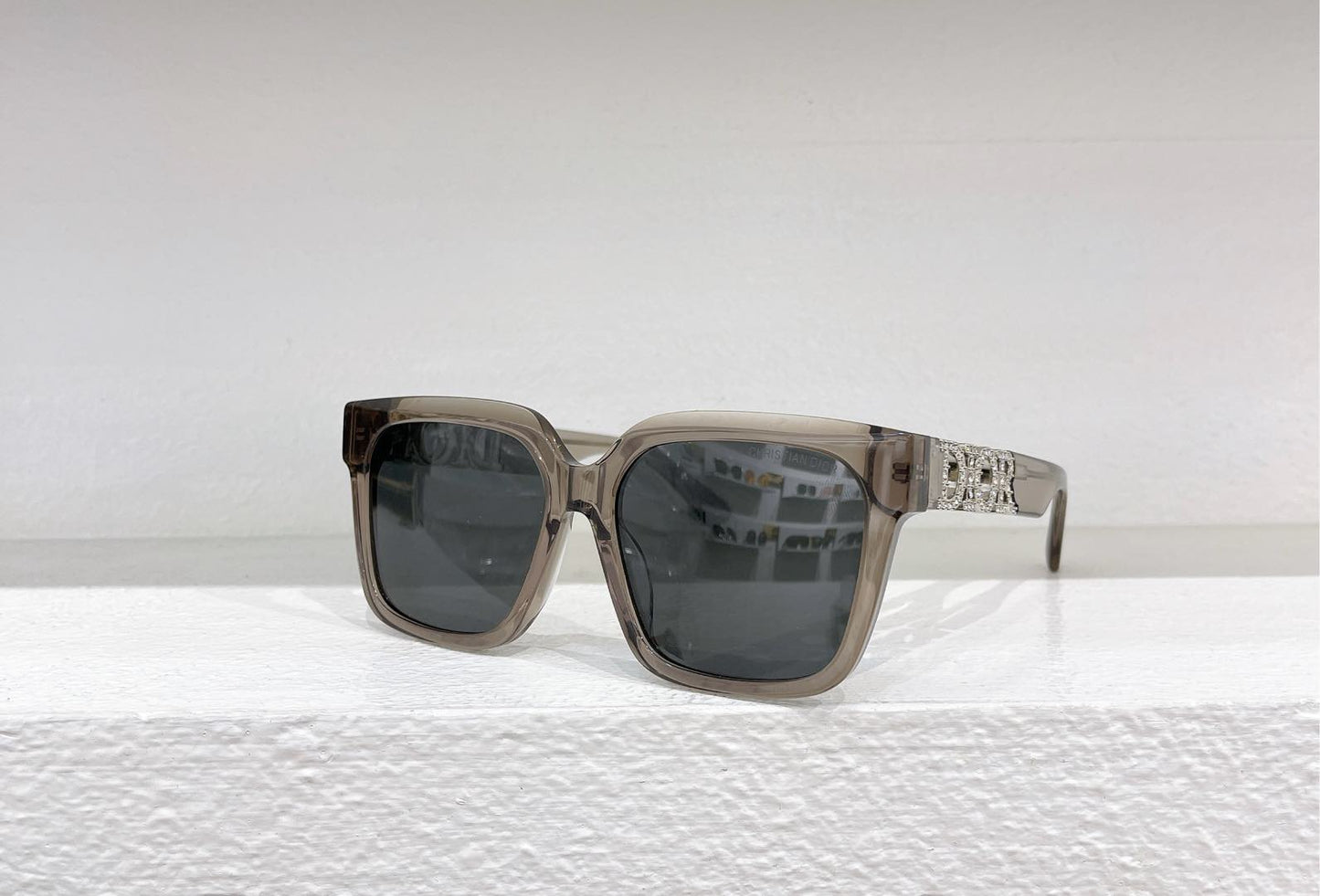 sunglasses/Quality: 5A/Model:CD8603