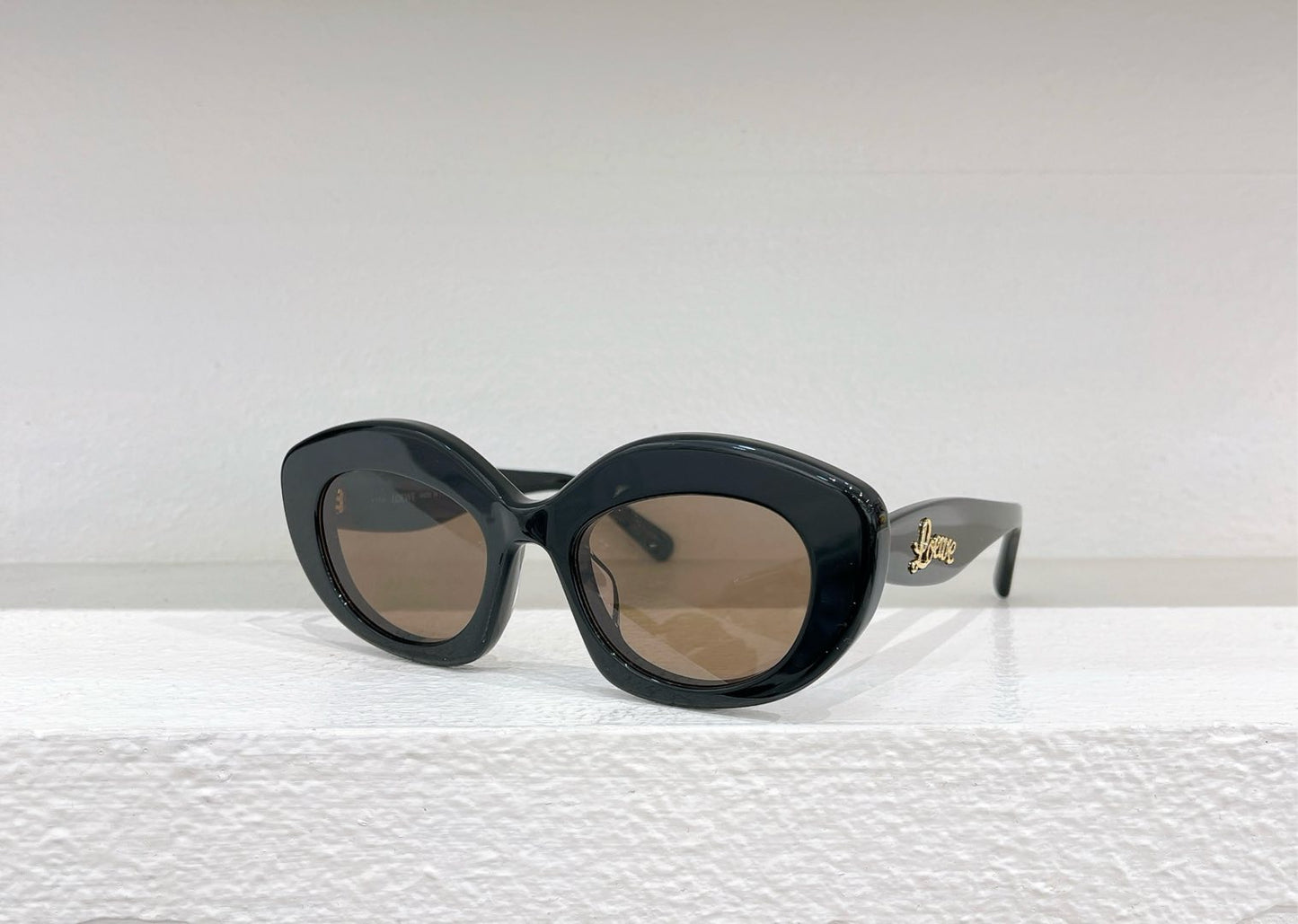 sunglasses/Quality: 5A/Model:LW40153S
