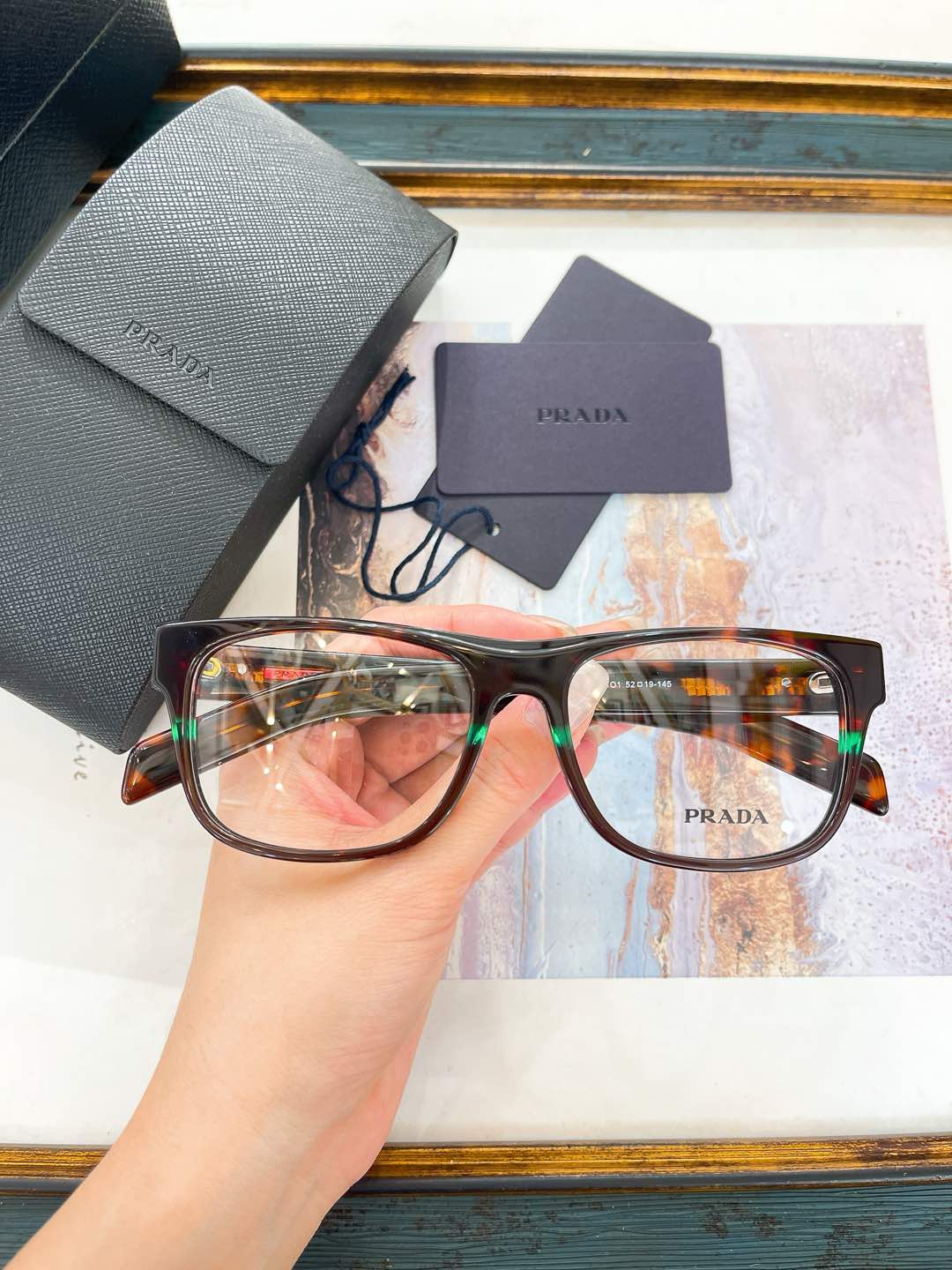 sunglasses/Quality: 5A/Model:PRA 15V