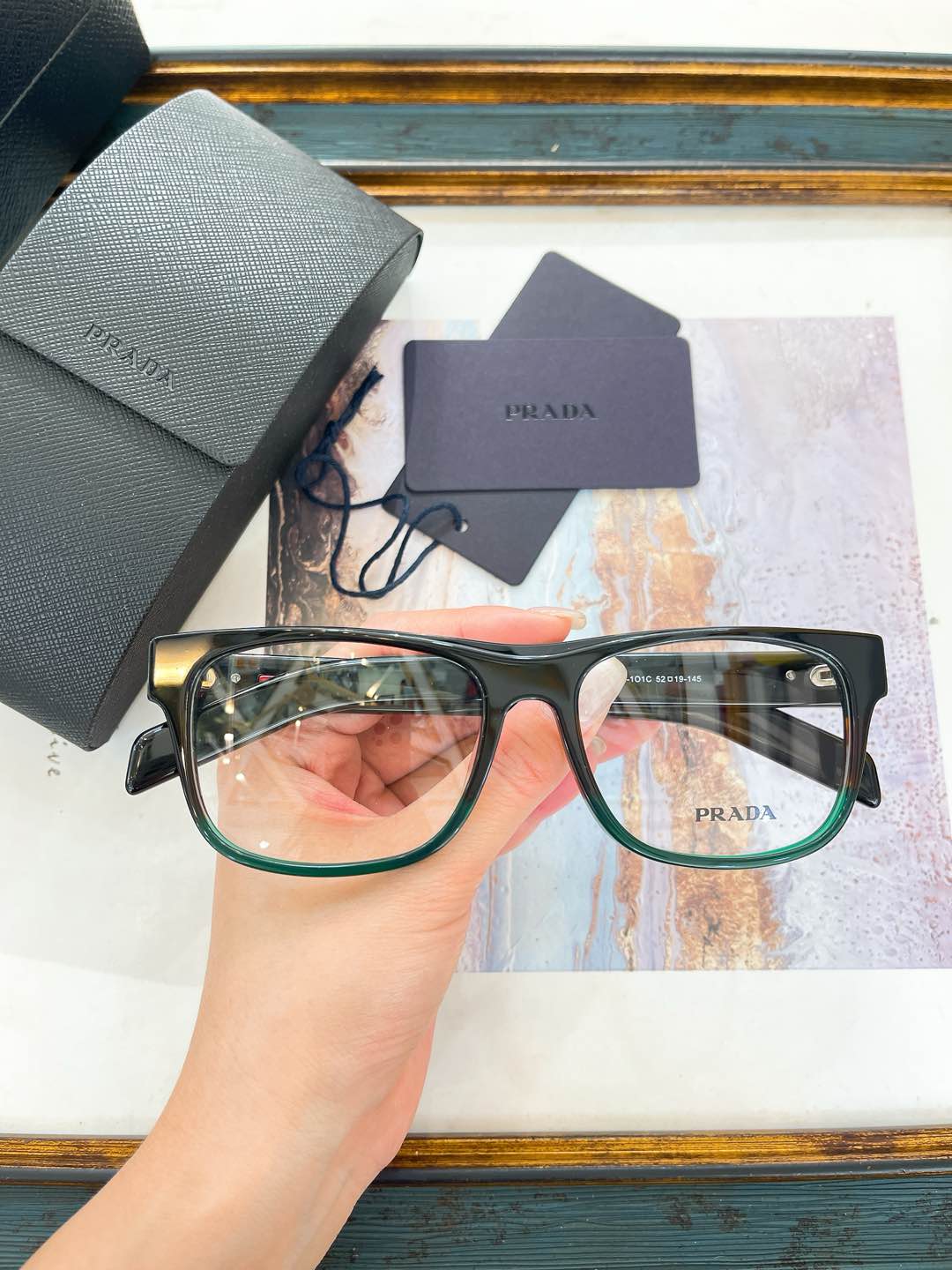 sunglasses/Quality: 5A/Model:PRA 15V