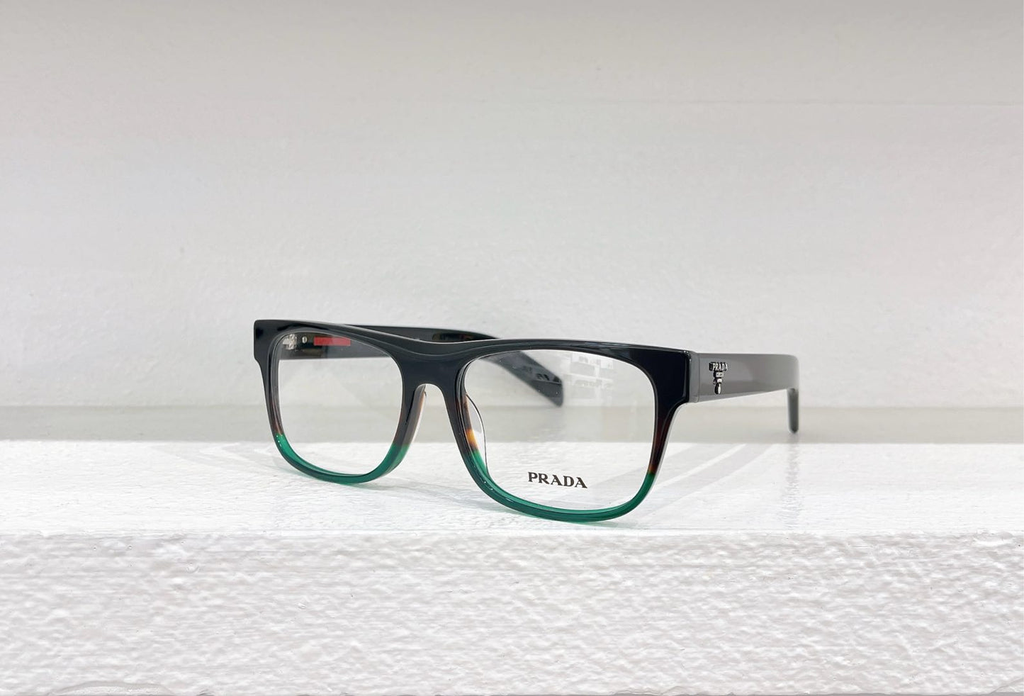sunglasses/Quality: 5A/Model:PRA 15V