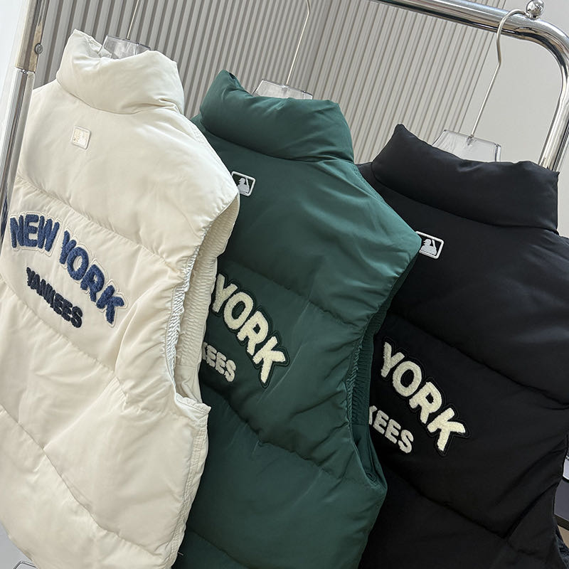 Clothing/Model: 2557