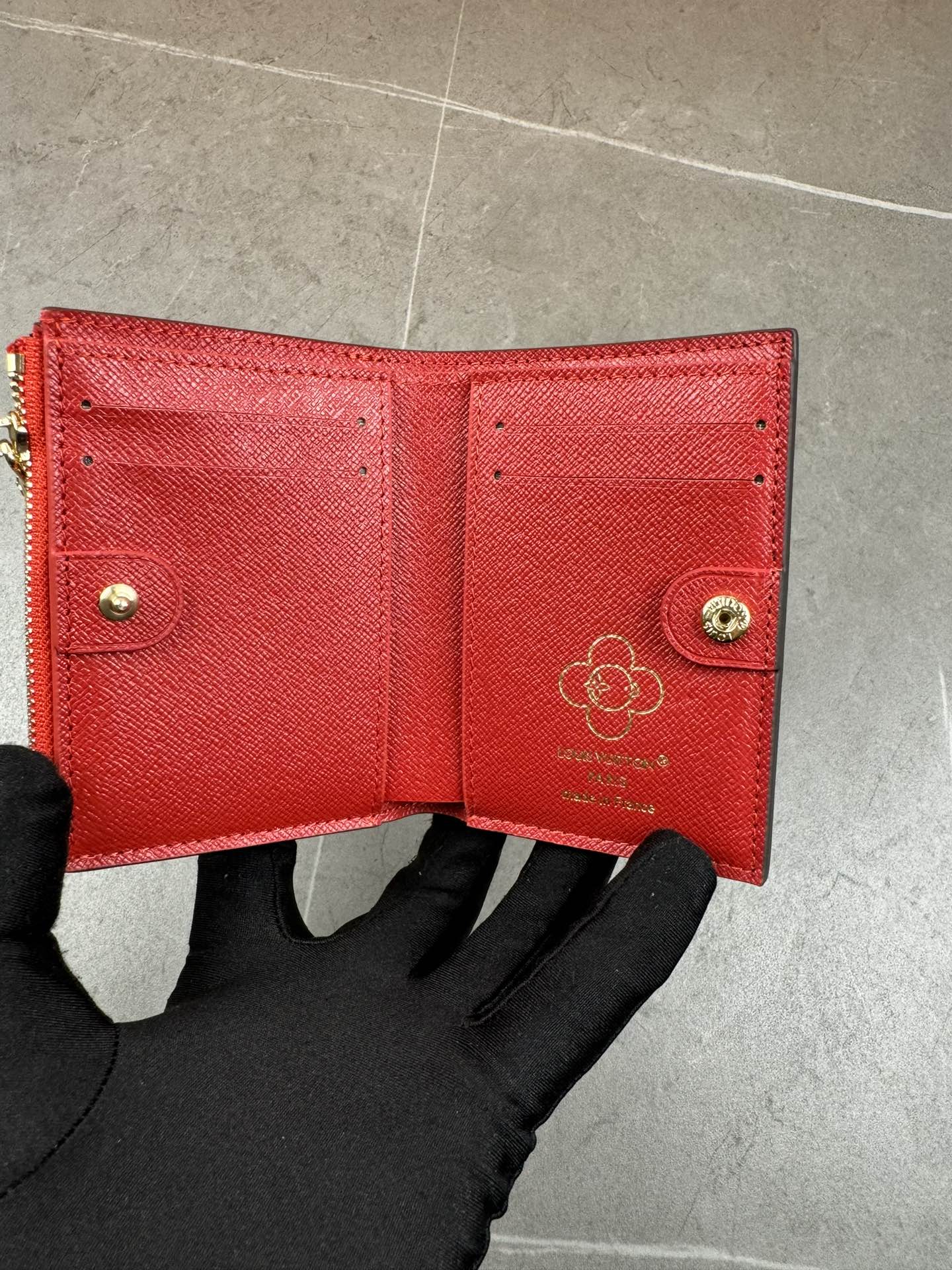 Wallet/Model: 12487