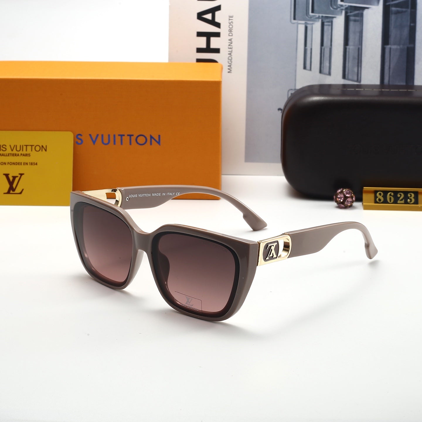 sunglasses / model:8623