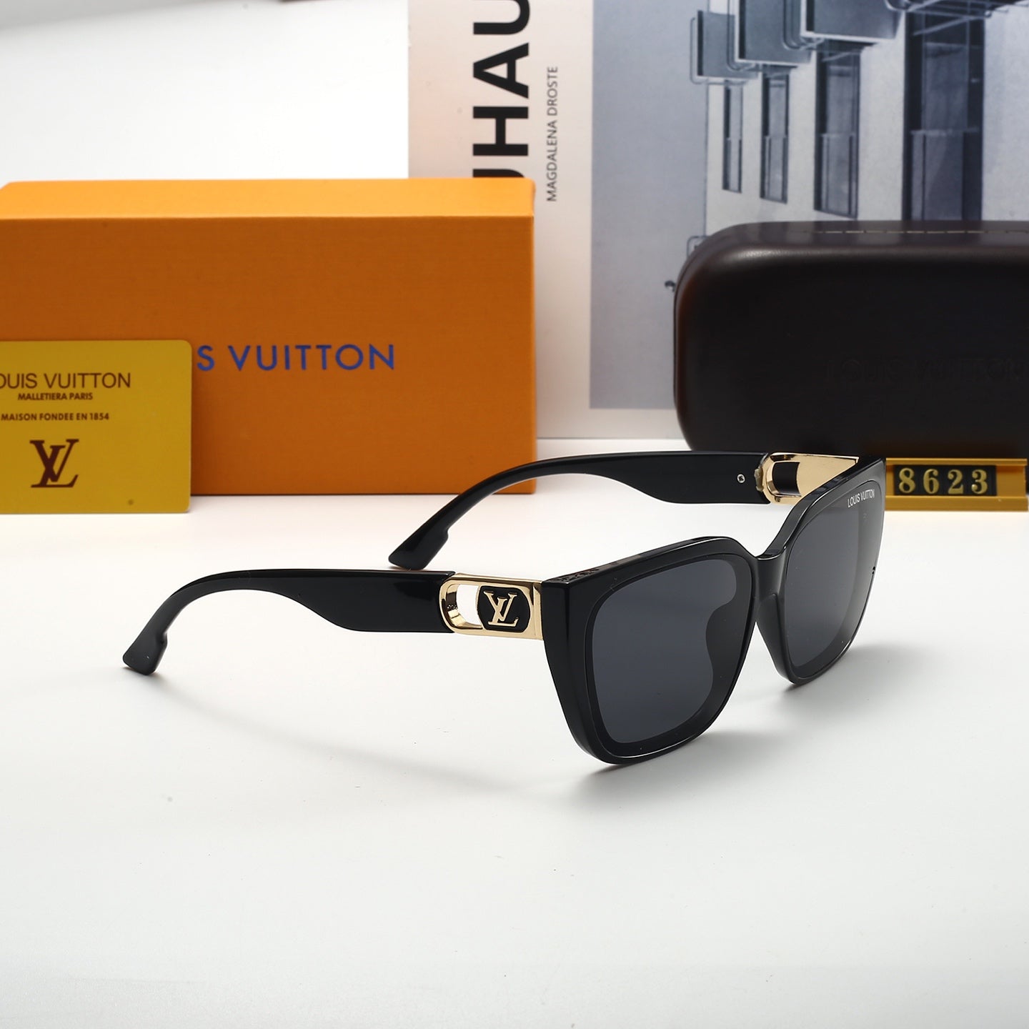 sunglasses / model:8623