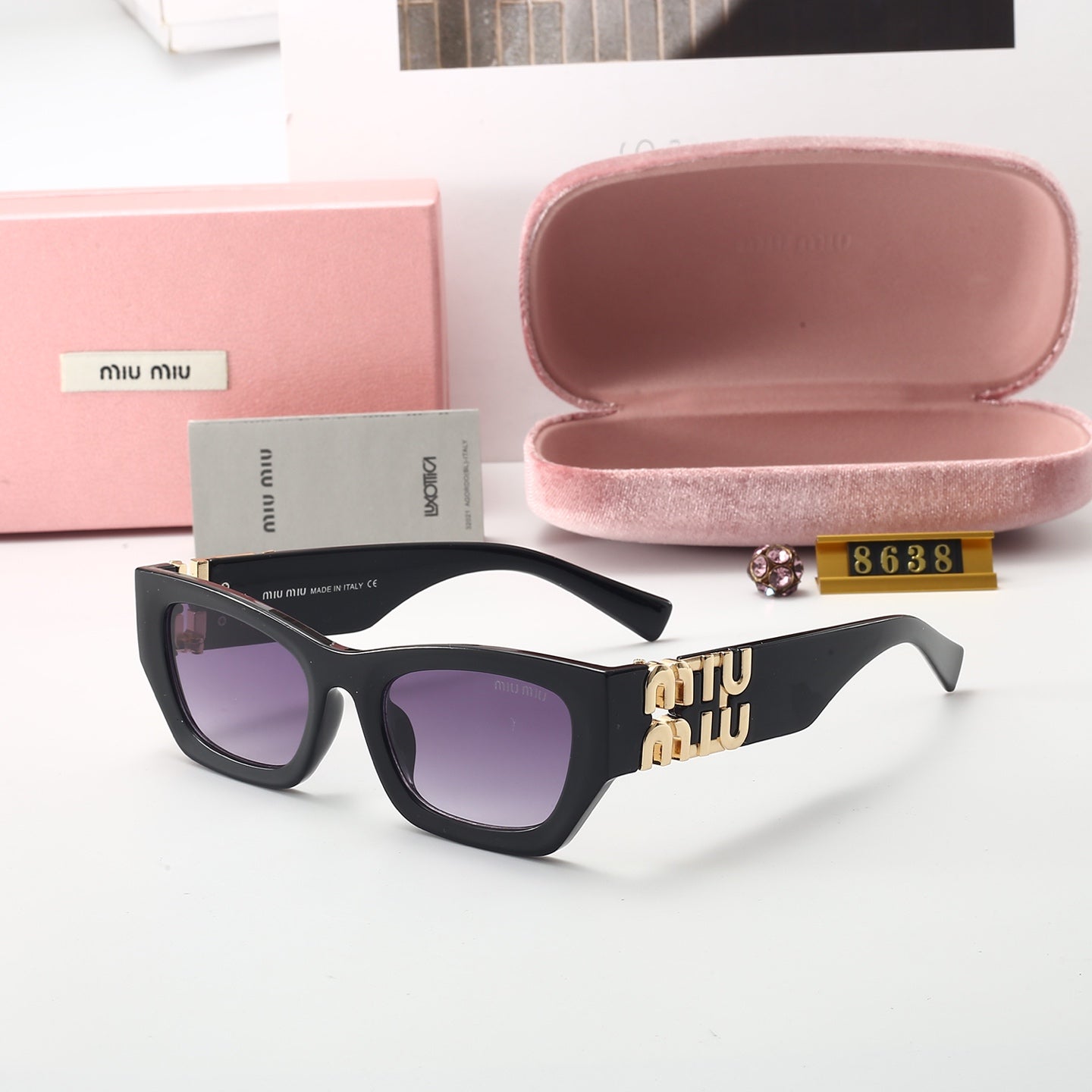 sunglasses / model:8638