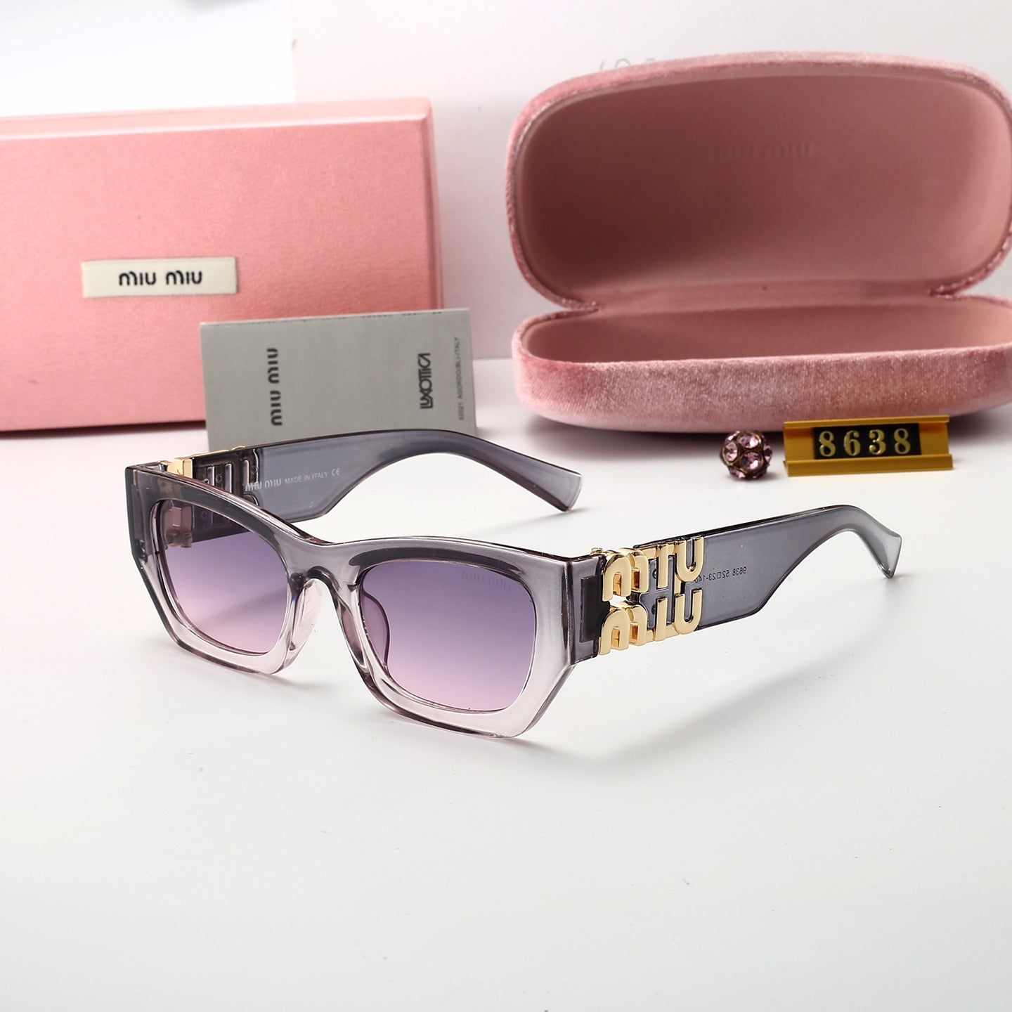 sunglasses / model:8638
