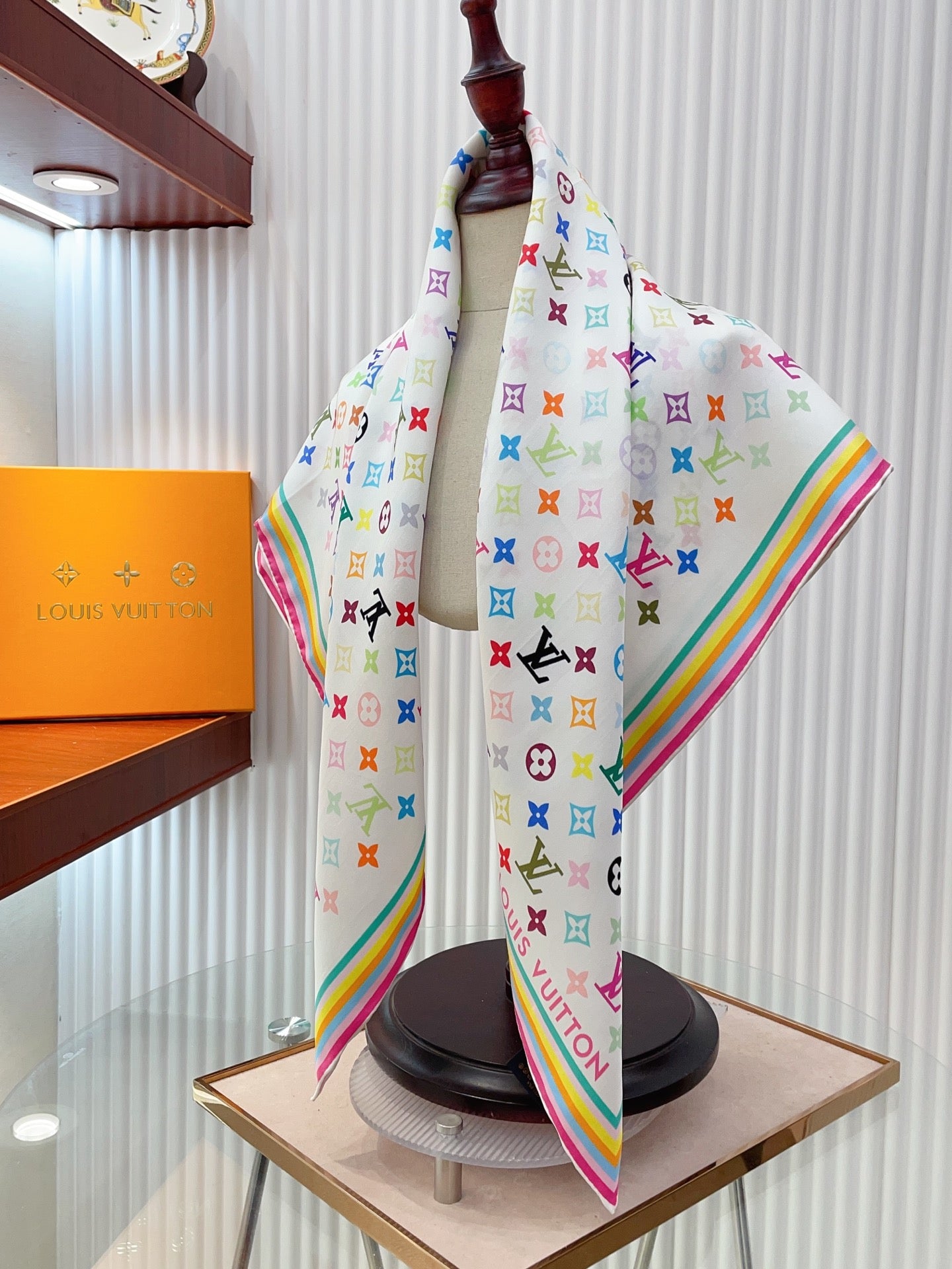 Scarf/Model: T28