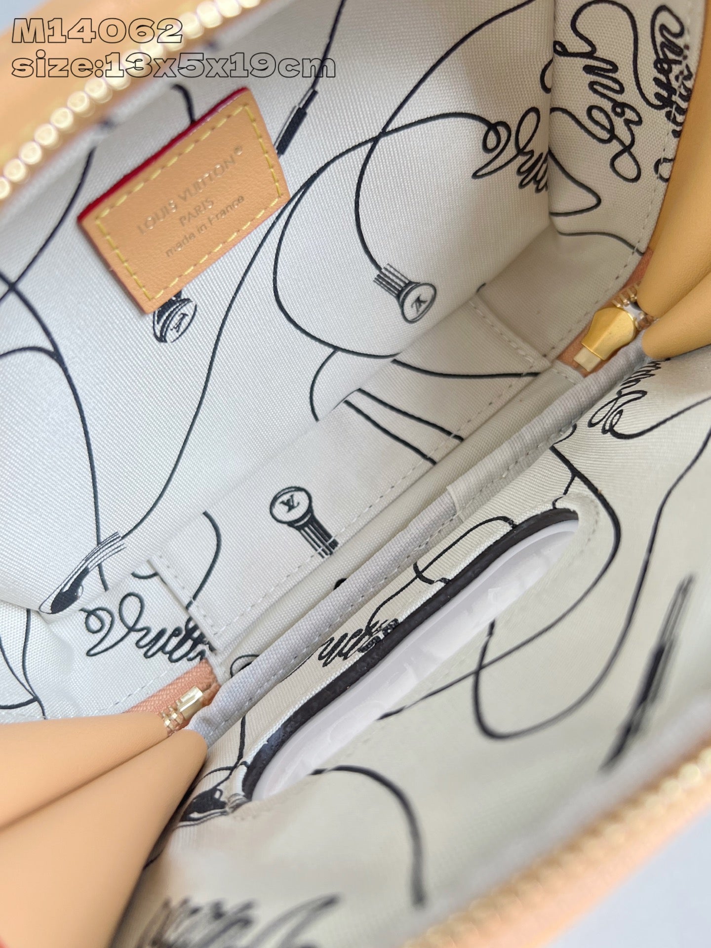 Bag/Quality: Mirror/Model:M14062