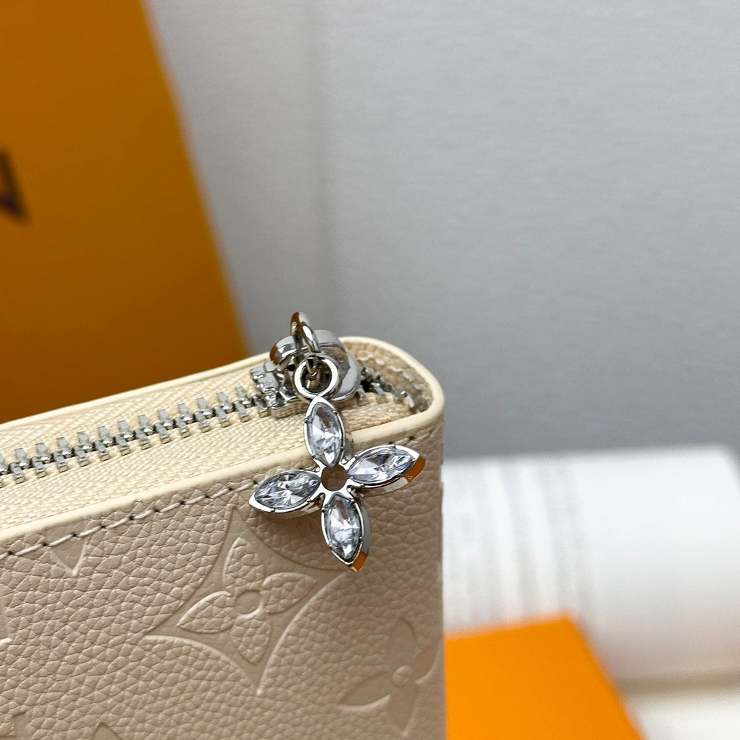 wallet/Quality: 4A/Model:M12680