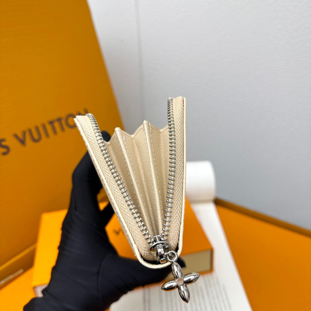 wallet/Quality: 4A/Model:M12680