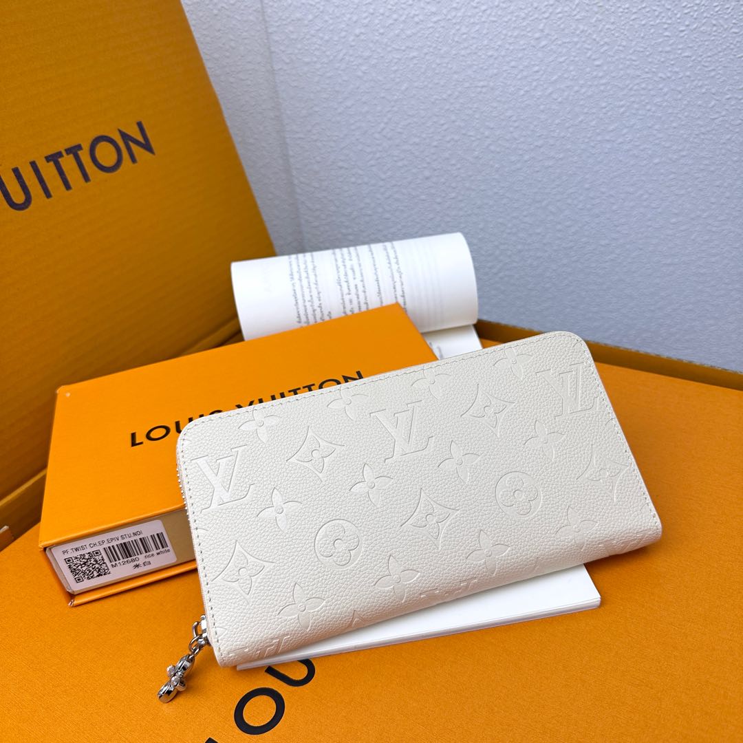 wallet/Quality: 4A/Model:M12680
