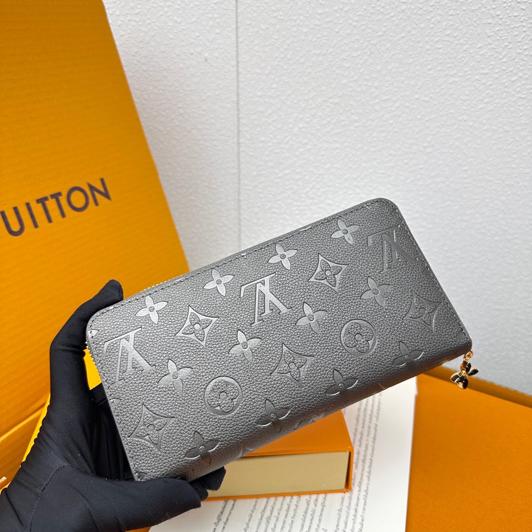 wallet/Quality: 4A/Model:M12680