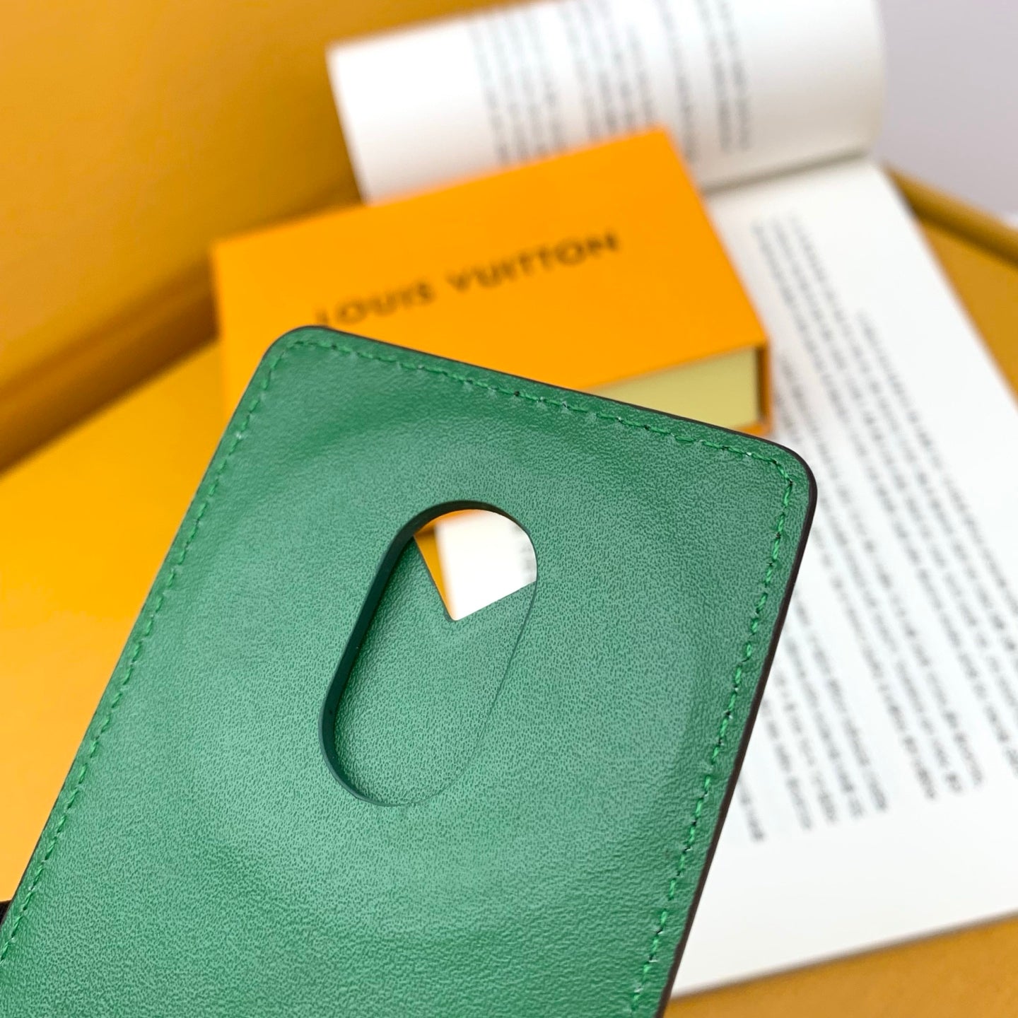 Card holder/Quality: 4A/Model:M12602