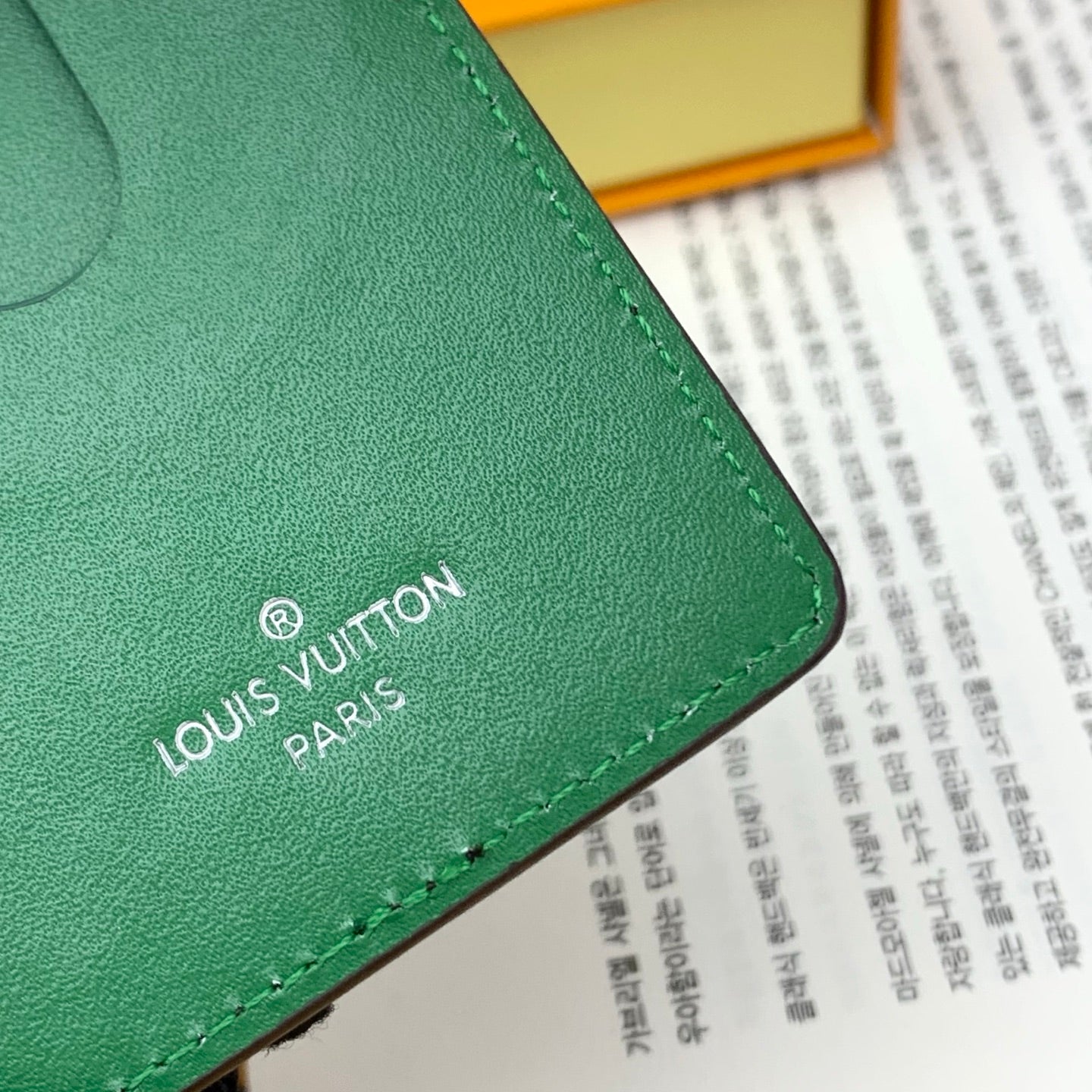Card holder/Quality: 4A/Model:M12602