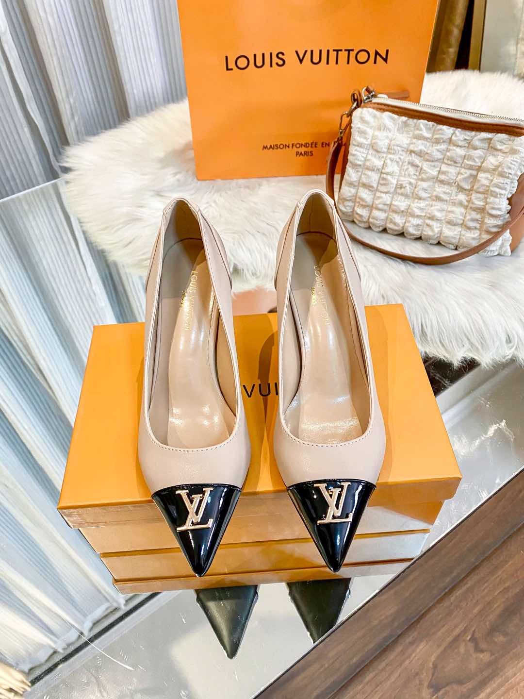 shoes/model: X26