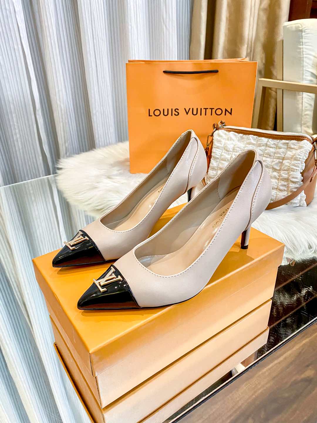 shoes/model: X26