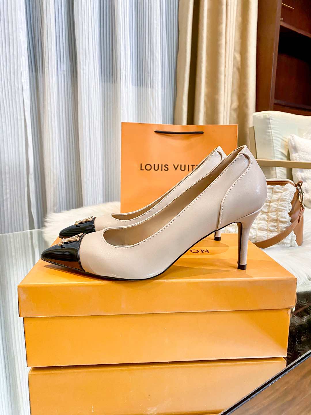 shoes/model: X26