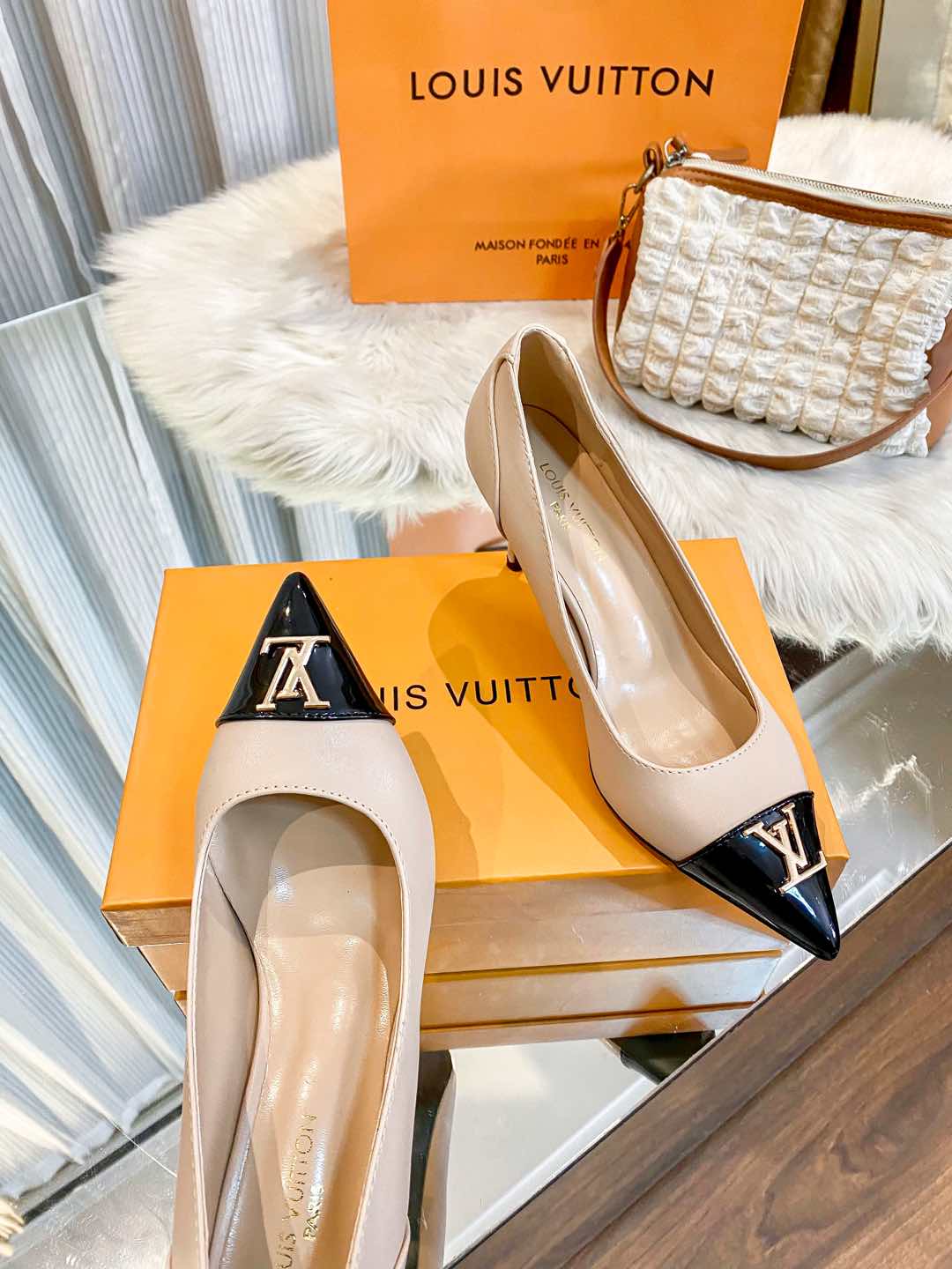 shoes/model: X26