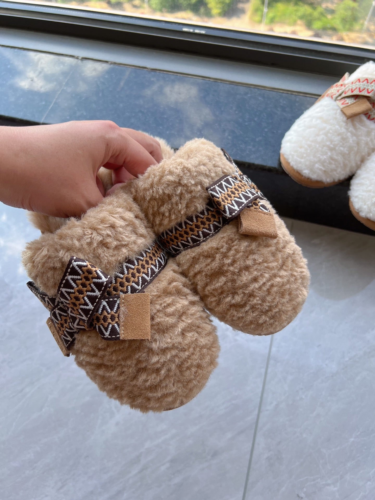 Shoes/Model:X87
