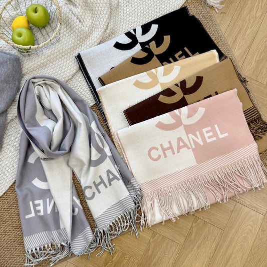 scarf/model: T66