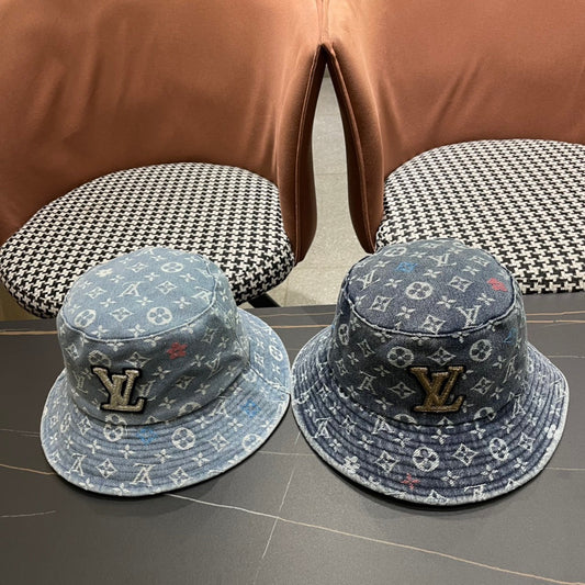hat/ model: T53