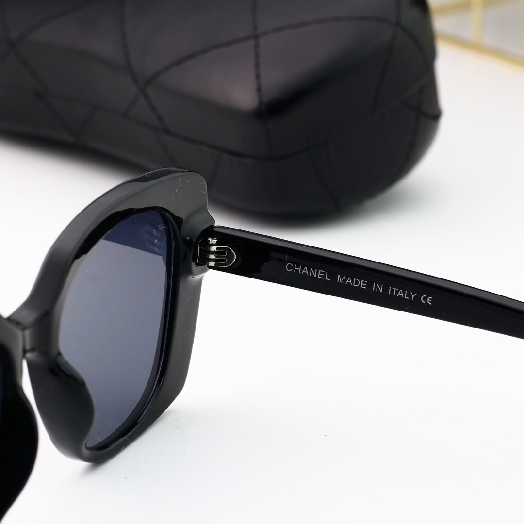 sunglasses /Lens: UV400 /Model:7048