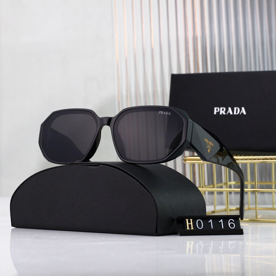 Sunglasses/model:0116