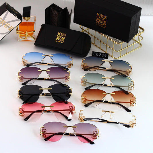 Sunglasses/model:00264