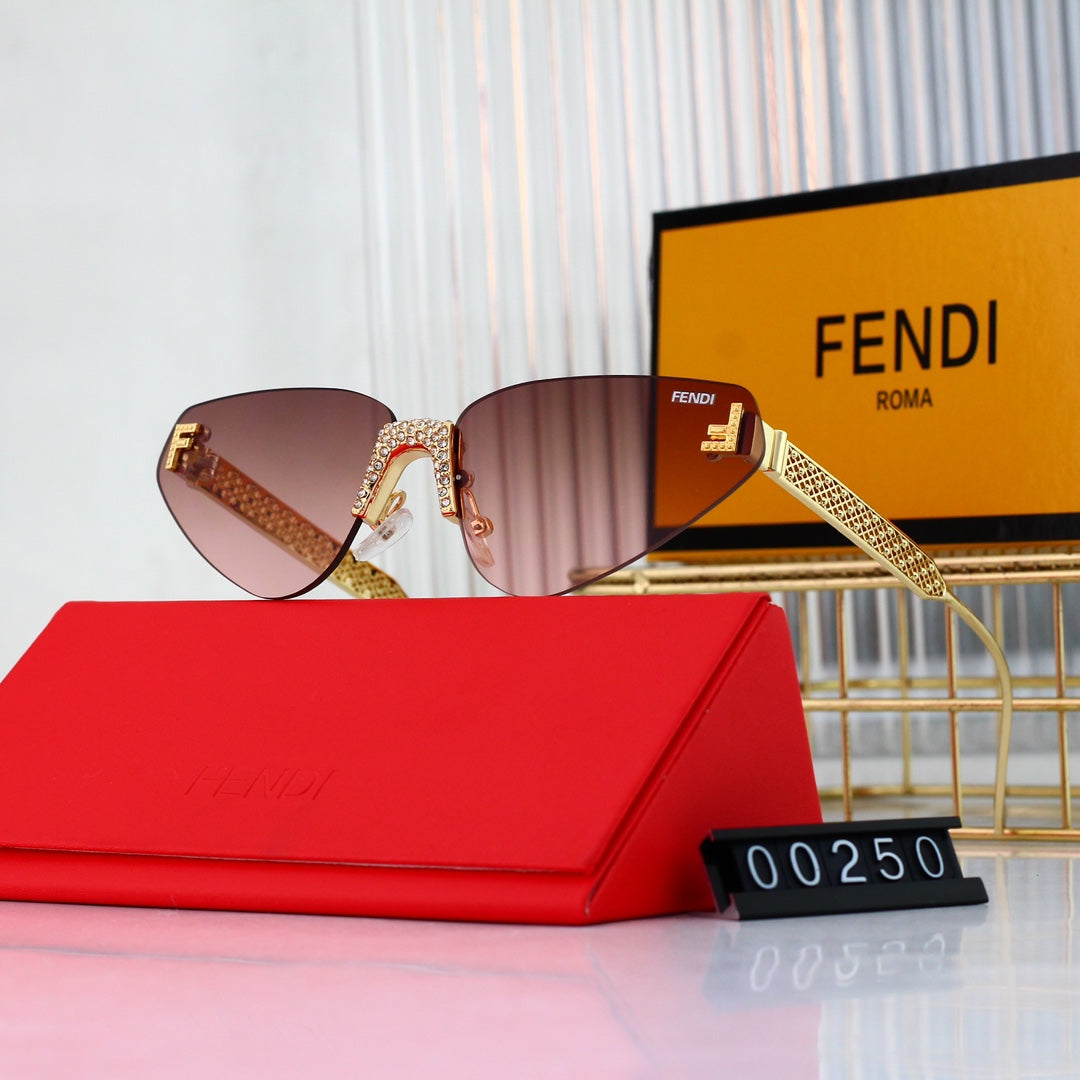 Sunglasses/model:00252