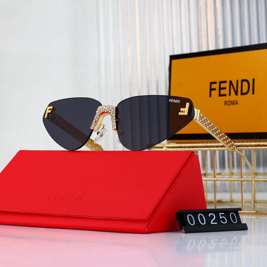 Sunglasses/model:00252