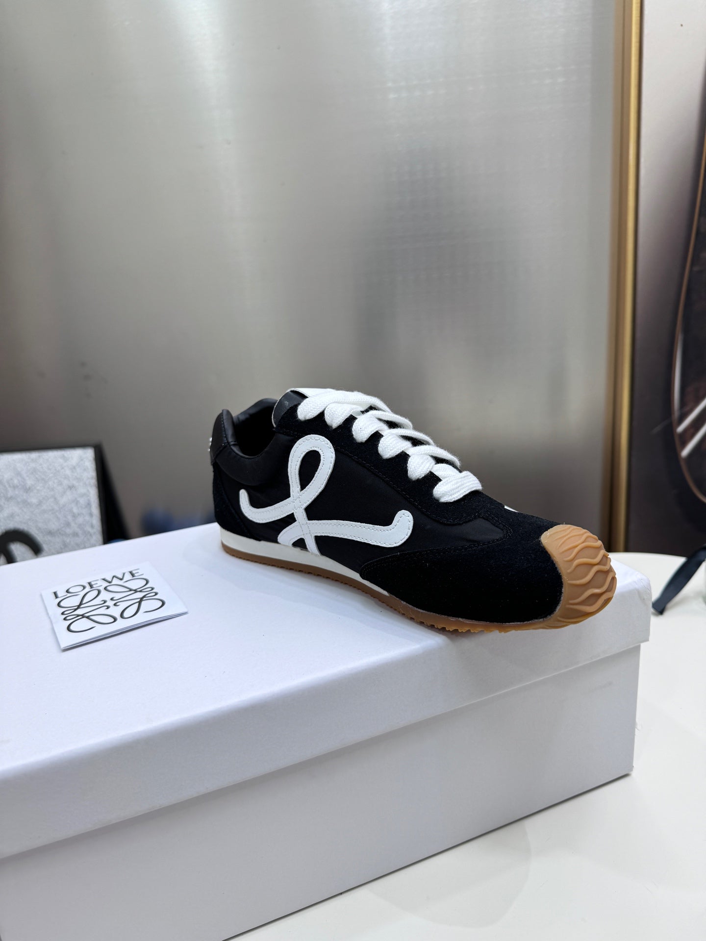 shoes/model:X27