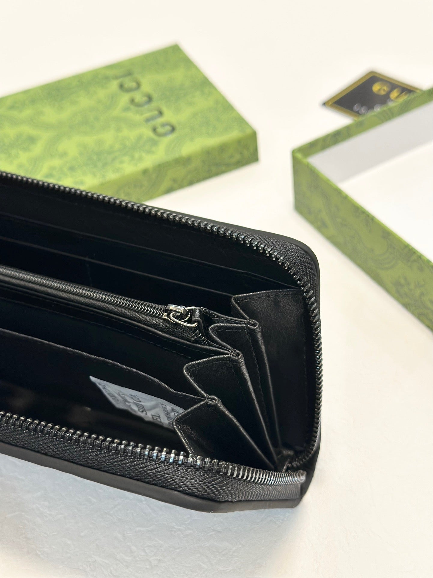 wallet/quality: 4A/model:M2535