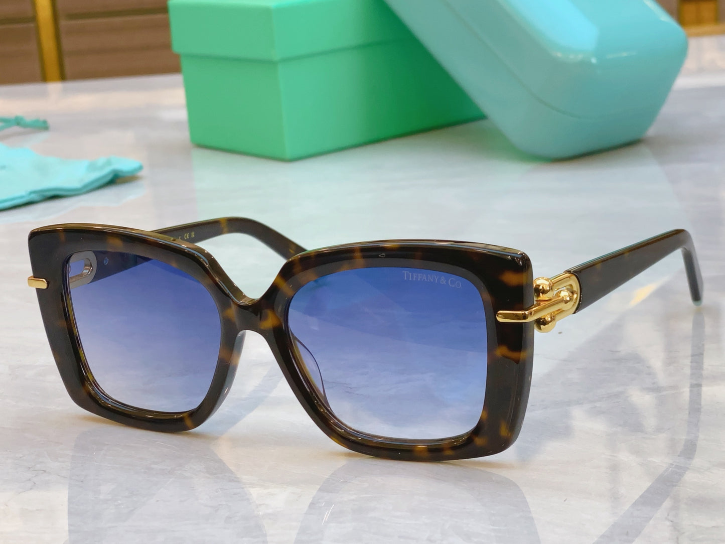 sunglasses/Quality: 5A/Model:TF4199
