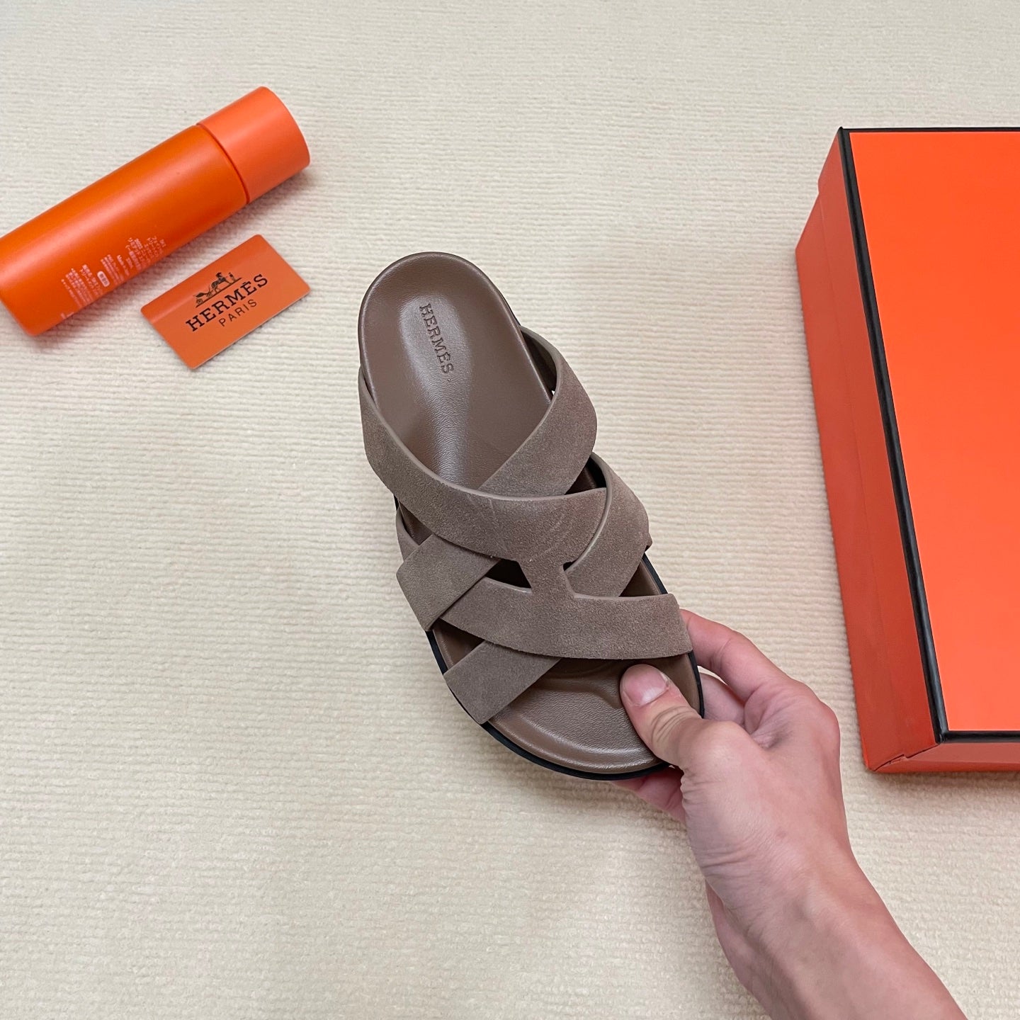 Shoes/ Model:X64