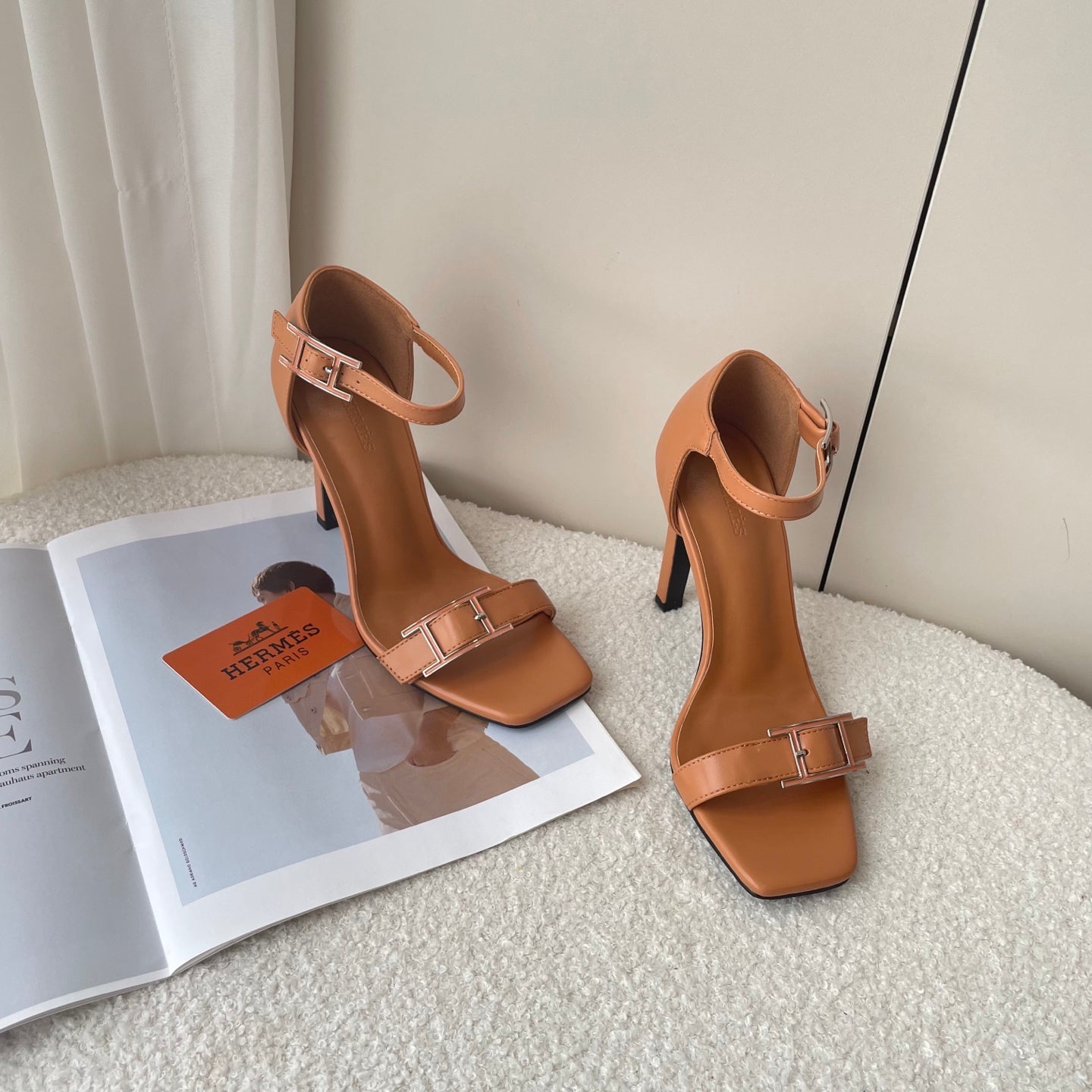 Shoes/ Model:X72