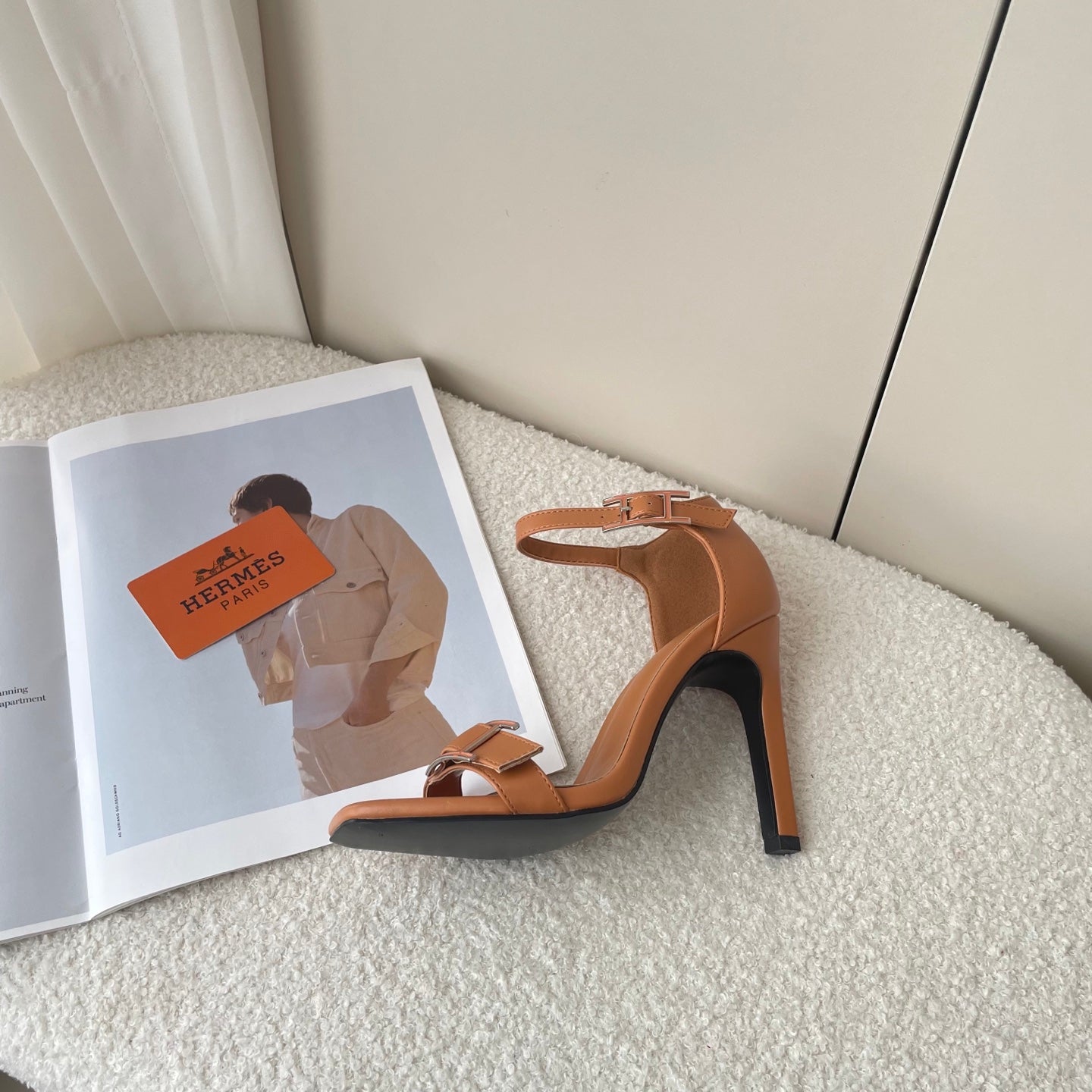 Shoes/ Model:X72