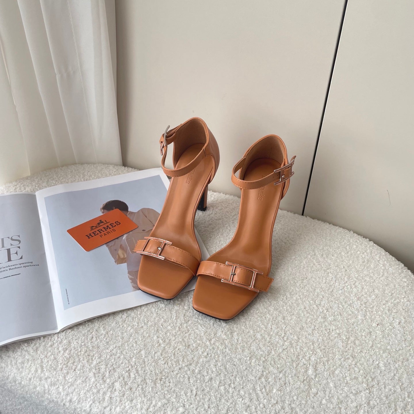 Shoes/ Model:X72