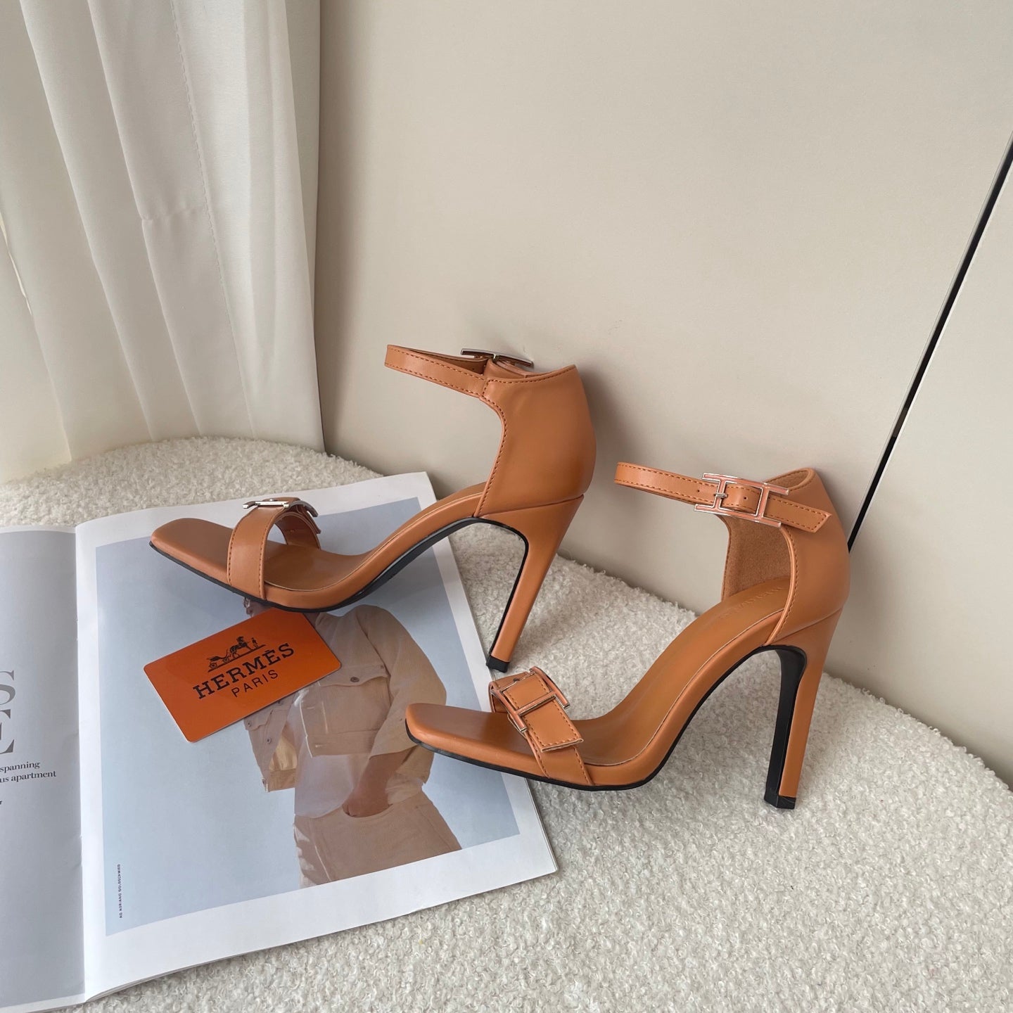 Shoes/ Model:X72