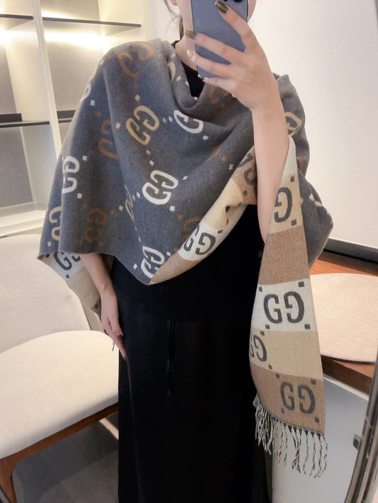 scarf/model: T77