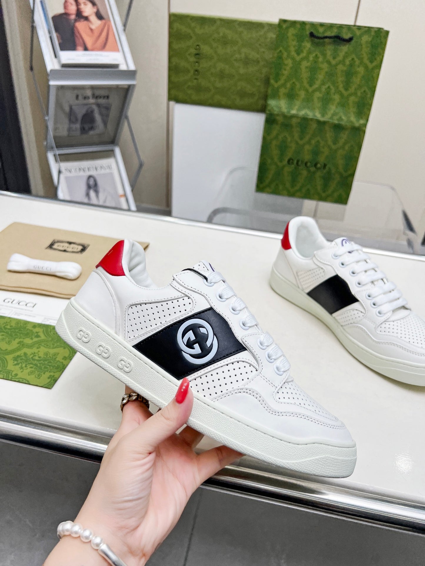 shoes/model:15843
