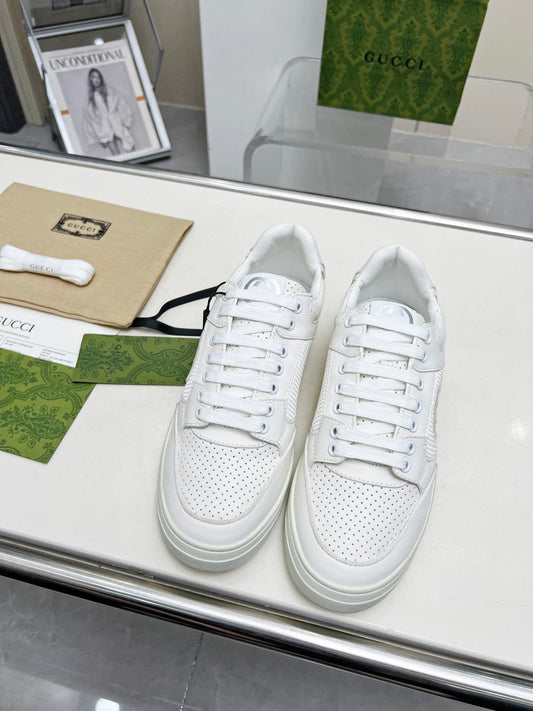 shoes/model:15842